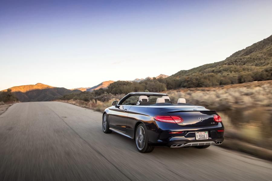  Mercedes-AMG C43 4Matic Cabriolet 2016 года  (NA) (фото 12 из 25)